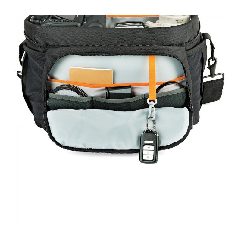 lowepro nova 200