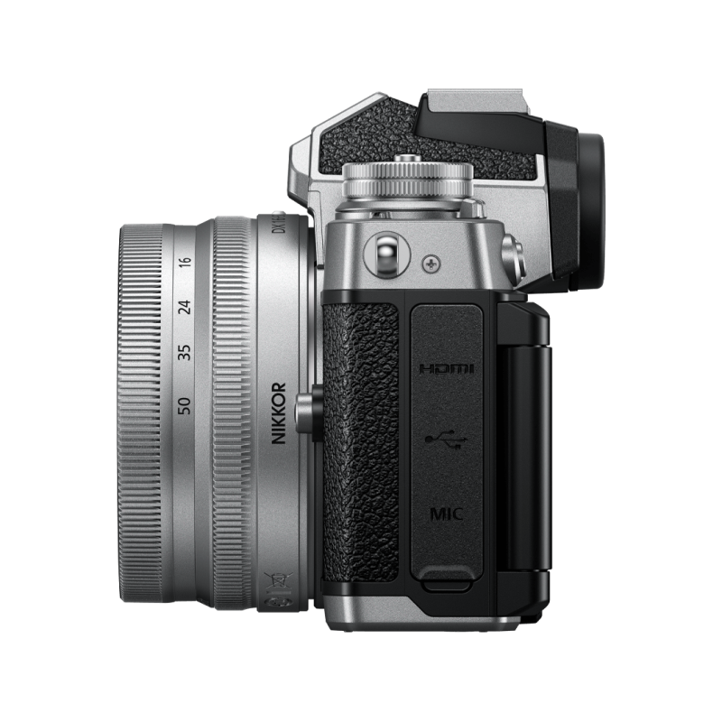 NIKON Z FC + Z DX 16-50/3.5-6.3 VR SILVER