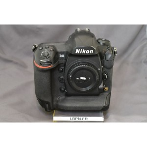 NIKON D5