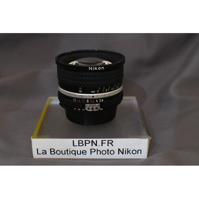 NIKON AIS 20/2.8