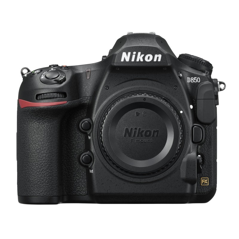 NIKON D850