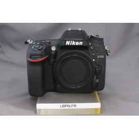 NIKON D7100
