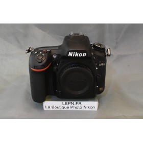 NIKON D750