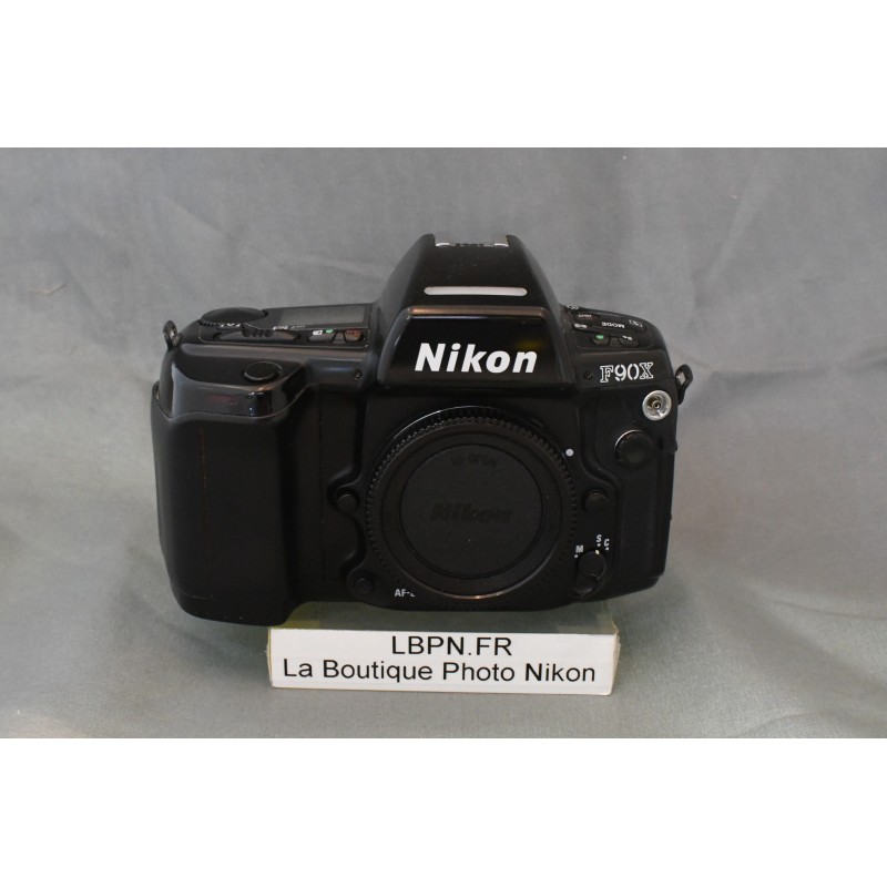NIKON F90X