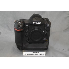 NIKON D5