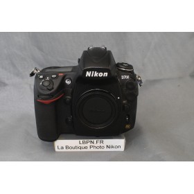 NIKON D700