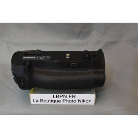 NIKON MB-D17