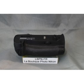 NIKON MB-D17