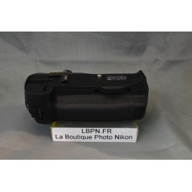 NIKON MB-D10