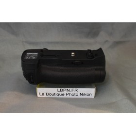 NIKON MB-D18