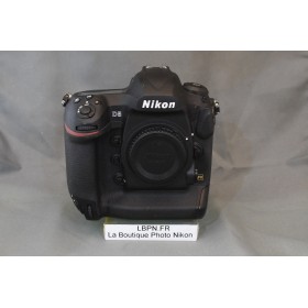 NIKON D5