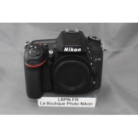 NIKON D7100