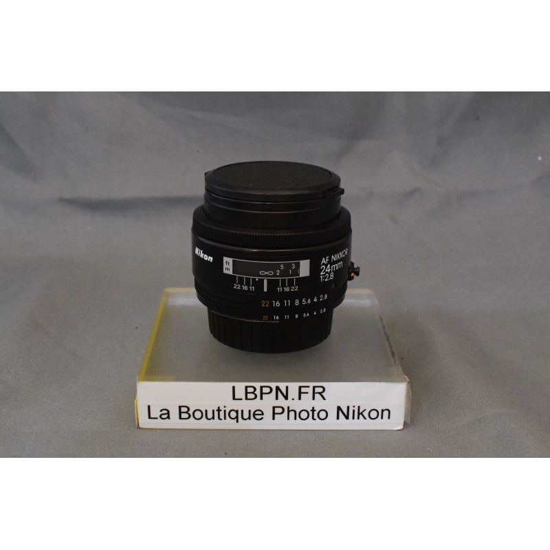 NIKON AF 24/2.8