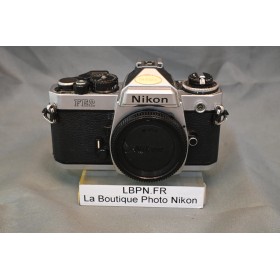NIKON FE2
