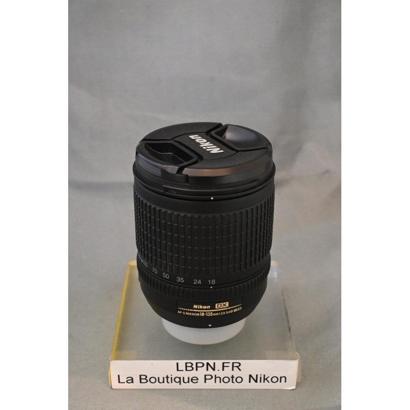 NIKON AFS DX 18-135/3.5-5.6
