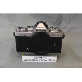 NIKON ZFC