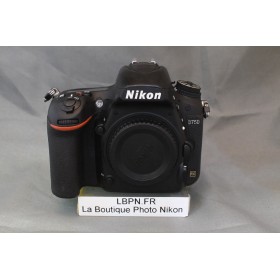 NIKON D750
