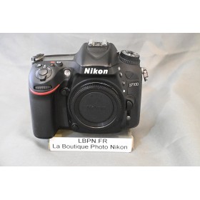 NIKON D7100