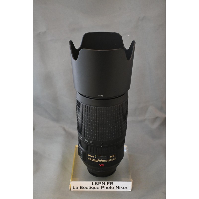 NIKON AFS 70-300/4.5-5.6 VR