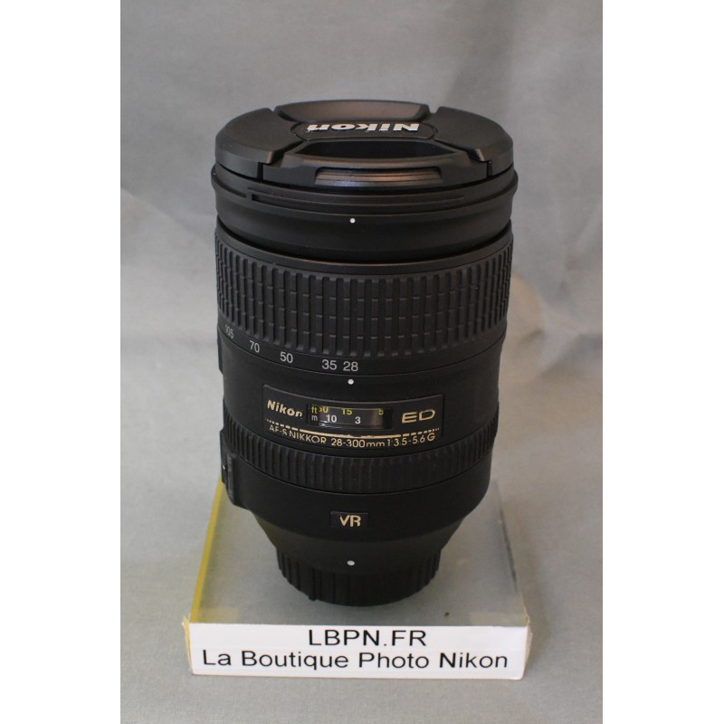 NIKON AFS 28-300/3.5-5.6 VR