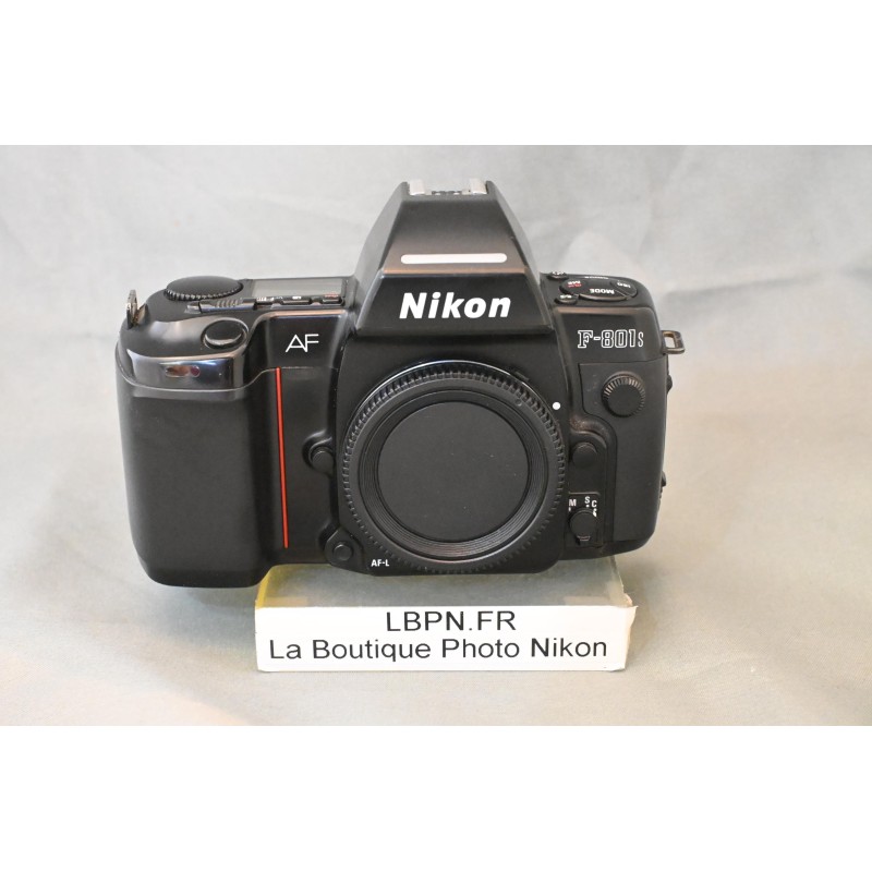 NIKON F801S