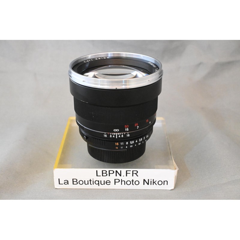 ZEISS 85/1.4 ZF2 /// NIKON