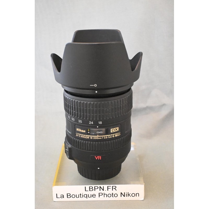 NIKON AFS DX 18-200/3.5-5.6 VR