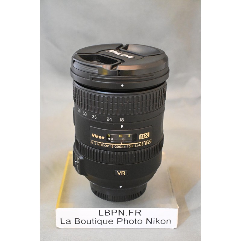 NIKON AFS DX 18-200/3.5-5.6 VR II