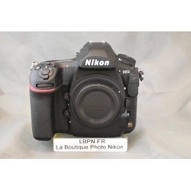 NIKON D850
