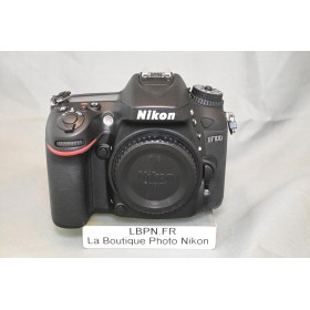 NIKON D7100
