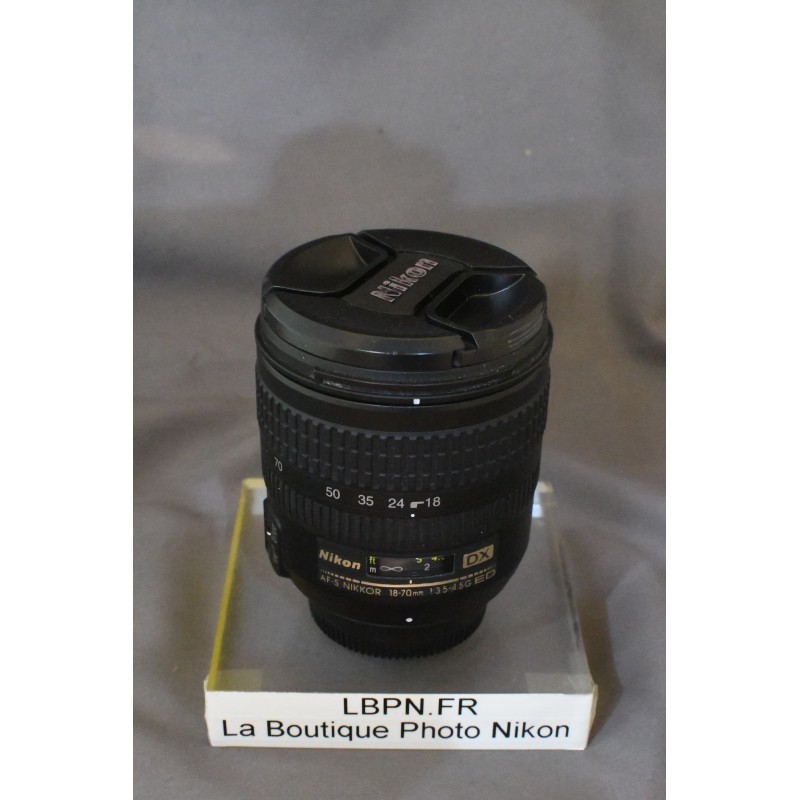 NIKON AFS DX 18-70/3.5-4.5
