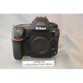 NIKON D850