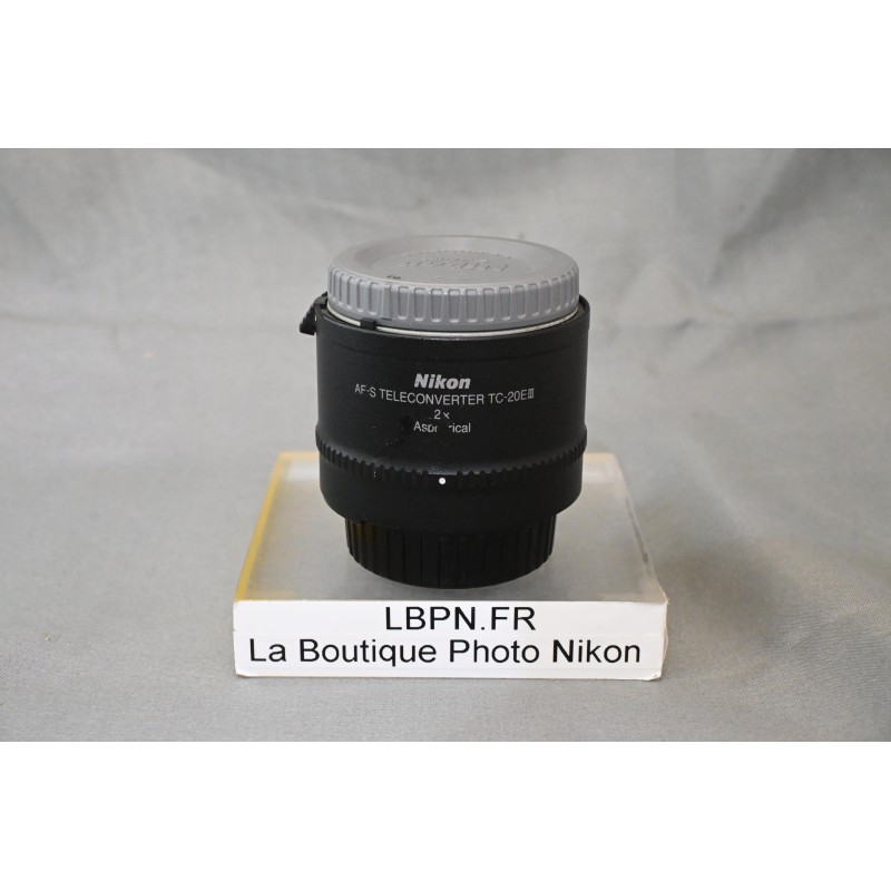 NIKON TC-20E III