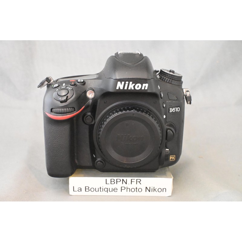 NIKON D610