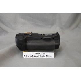 NIKON MB-D10