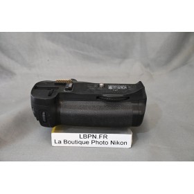 NIKON MB-D10