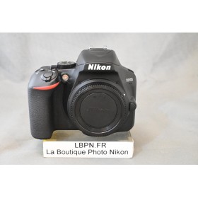 NIKON D3500
