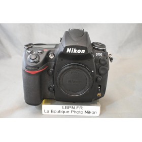 NIKON D700