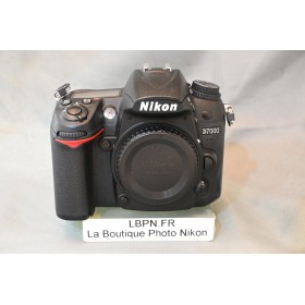 NIKON D7000